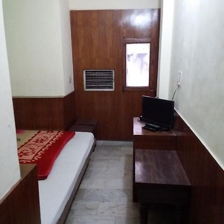 Mahesh Guest House Nowe Delhi Zewnętrze zdjęcie